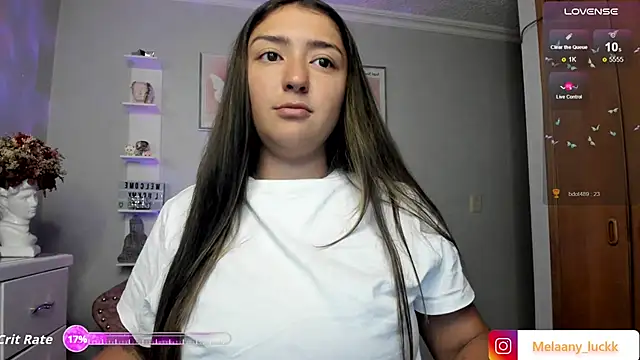 Melannyy  online show from December 2025 11:43:01 PM