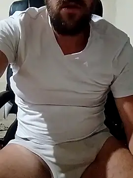 Snapshot of GrofLicno chatting on September 2025 07:15:02 PM GrofLicno online show from September 2025 07:15:02 PM