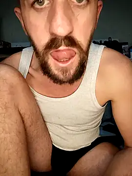 Snapshot of GrofLicno chatting on December 2025 04:34:02 PM GrofLicno online show from December 2025 04:34:02 PM