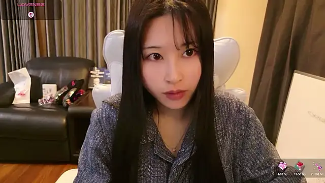 -satomi-jp online show from March 2026 12:52:01 PM