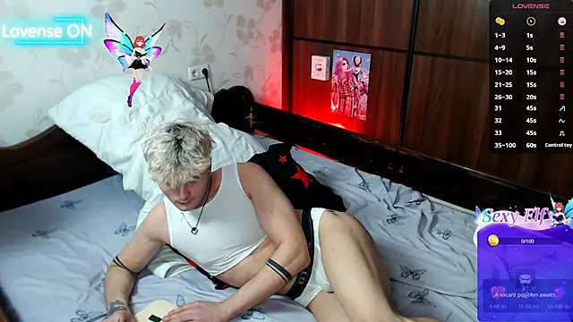 Snapshot of DuoVibes chatting on March 2025 05:28:01 PM DuoVibes online show from March 2025 05:28:01 PM