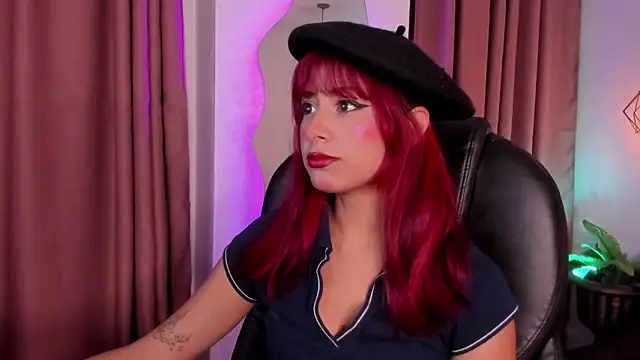 Snapshot of cloe__palmer chatting on March 2025 12:06:02 PM cloe palmer online show from March 2025 12:06:02 PM