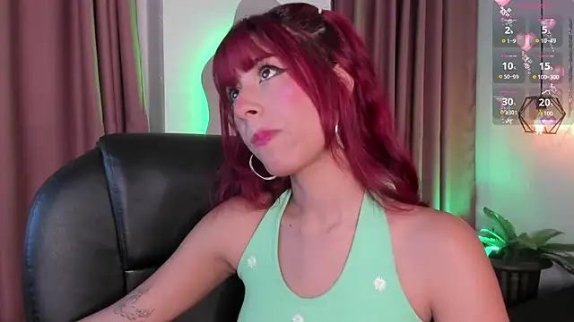 Snapshot of cloe__palmer chatting on March 2025 03:07:01 PM cloe palmer online show from March 2025 03:07:01 PM