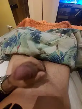 Snapshot of tiscopofortezozza chatting on March 2025 07:39:01 PM tiscopofortezozza online show from March 2025 07:39:01 PM