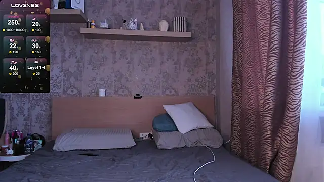 Snapshot of purebeautie13 chatting on February 2025 12:05:02 PM purebeautie13 online show from February 2025 12:05:02 PM