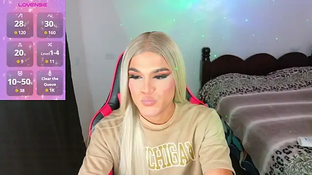 AllisonsweetZ online show from November 2025 02:39:02 PM