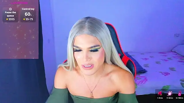 Snapshot of AllisonsweetZ chatting on January 2026 06:12:02 PM AllisonsweetZ online show from January 2026 06:12:02 PM