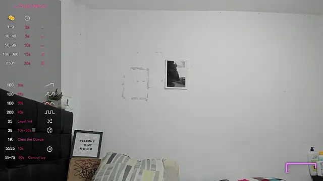 RoddyRich11 online show from February 2026 12:43:02 PM