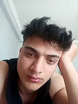 Snapshot of boy_3835 chatting on March 2025 12:40:02 PM boy 3835 online show from March 2025 12:40:02 PM