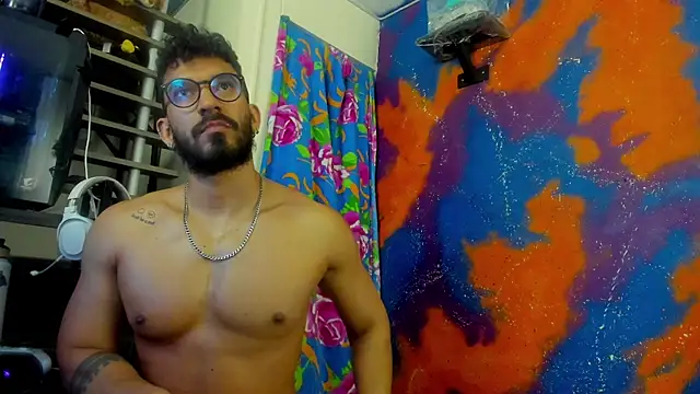 leondevereda online show from December 2025 01:33:02 AM