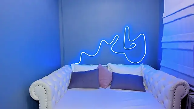 rock n roxy online show from January 2025 01:18:02 AM