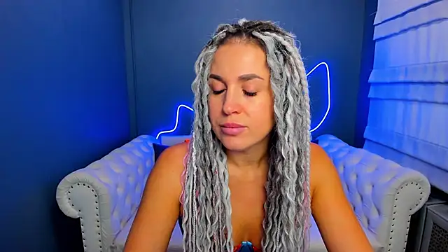 rock n roxy online show from September 2025 01:17:01 AM