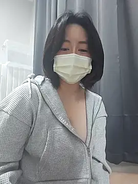 Snapshot of 2hyun chatting on December 2024 10:55:02 AM 2hyun online show from December 2024 10:55:02 AM