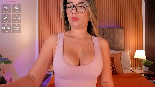 Snapshot of ChloePreston_ chatting on November 2025 12:16:02 PM ChloePreston online show from November 2025 12:16:02 PM