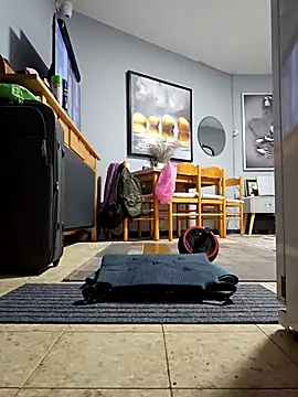 dickinyouto online show from November 2025 06:03:02 PM