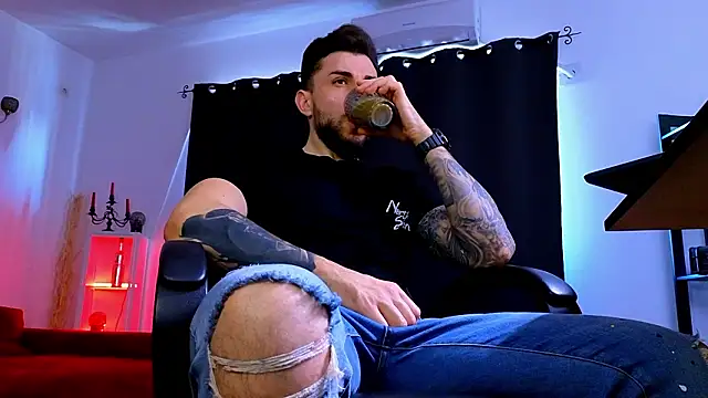 MightyAaron66 online show from February 2026 07:15:01 AM