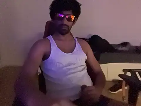 dominanthubby online show from June 2026 09:16:02 PM
