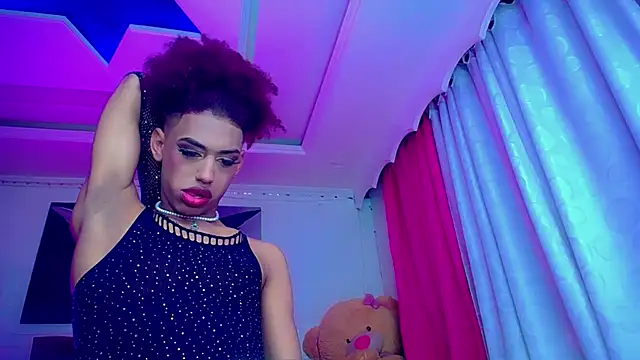 NahomiCamper online show from December 2024 09:06:02 AM