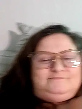 staceysmomfow online show from January 2025 04:43:01 AM