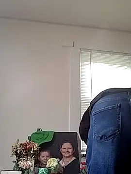 staceysmomfow online show from June 2026 09:58:01 PM