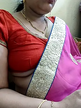 Snapshot of samitasharma chatting on October 2025 05:15:02 AM samitasharma online show from October 2025 05:15:02 AM