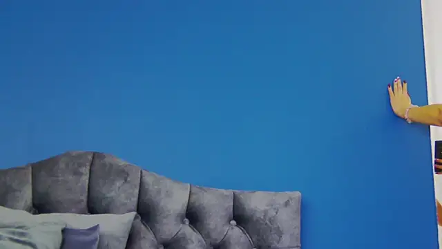 CelineMeyerr online show from October 2025 06:25:01 AM