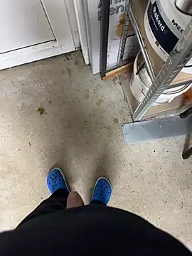 Snapshot of rundum40 chatting on December 2024 04:14:02 PM rundum40 online show from December 2024 04:14:02 PM