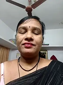 sowjanya1190 online show from January 2025 01:32:01 AM