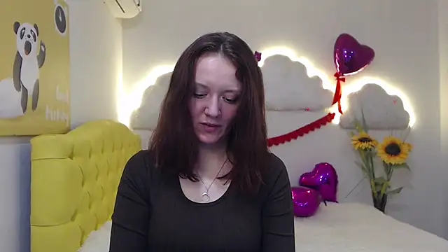 BarbaraStily online show from February 2025 06:01:02 PM