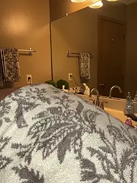 Snapshot of JusticeXXX68 chatting on December 2024 06:36:01 AM JusticeXXX68 online show from December 2024 06:36:01 AM