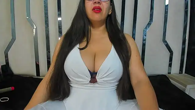 Snapshot of Catherine_tabarezx chatting on November 2025 12:05:02 PM Catherine tabarezx online show from November 2025 12:05:02 PM