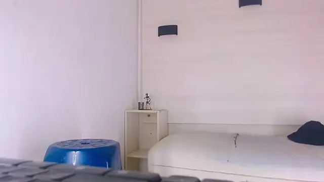 Molly Spears online show from March 2025 11:51:01 AM