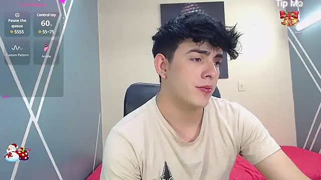 Snapshot of nolan_twink1 chatting on December 2024 08:43:01 PM nolan twink1 online show from December 2024 08:43:01 PM