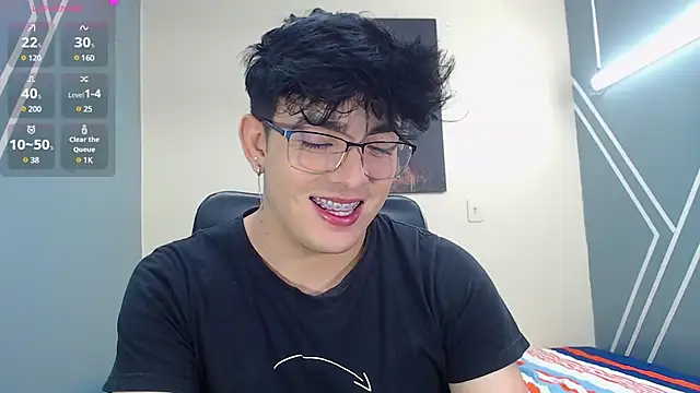 Snapshot of nolan_twink1 chatting on January 2025 05:29:02 PM nolan twink1 online show from January 2025 05:29:02 PM