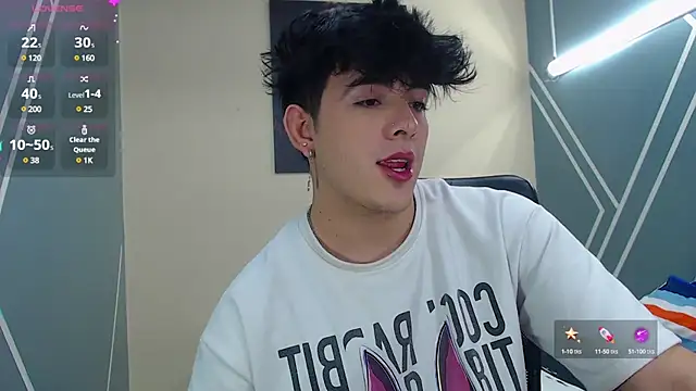 Snapshot of nolan_twink1 chatting on January 2025 05:37:01 PM nolan twink1 online show from January 2025 05:37:01 PM