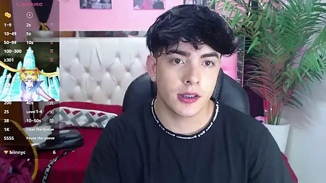 Snapshot of nolan_twink1 chatting on March 2025 05:36:01 PM nolan twink1 online show from March 2025 05:36:01 PM