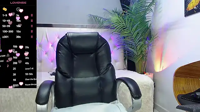 Snapshot of nolan_twink1 chatting on September 2025 05:35:02 PM nolan twink1 online show from September 2025 05:35:02 PM