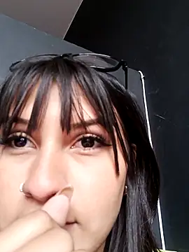 Snapshot of Nicky-7 chatting on March 2025 09:42:02 PM Nicky-7 online show from March 2025 09:42:02 PM