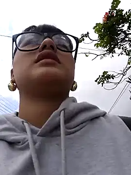 Snapshot of Nicky-7 chatting on February 2026 05:52:01 PM Nicky-7 online show from February 2026 05:52:01 PM