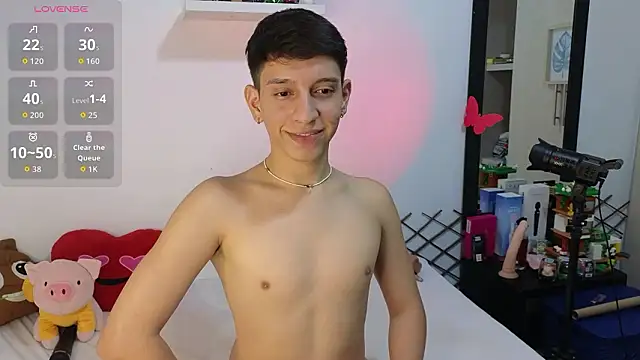 milky  boy  online show from February 2026 10:08:02 PM