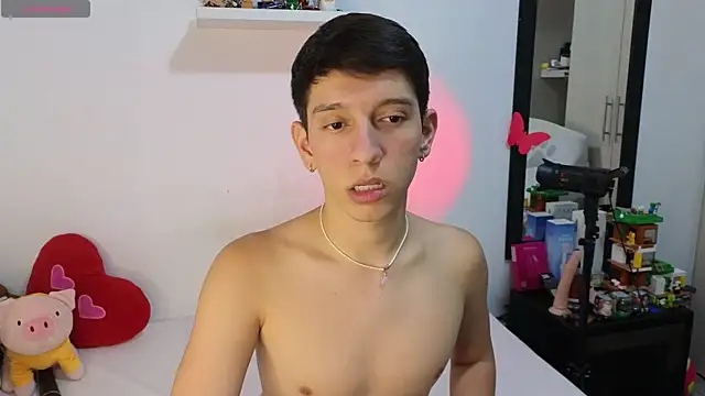 milky  boy  online show from April 2026 11:30:02 PM