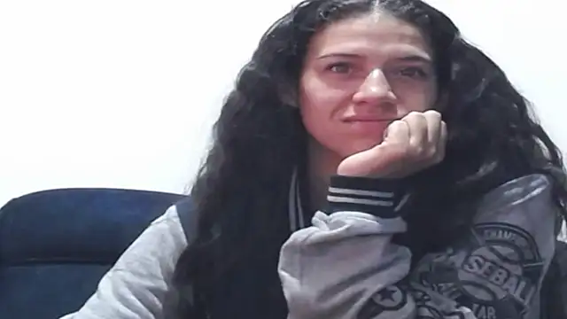 daniela rivasth online show from October 2025 05:17:01 AM