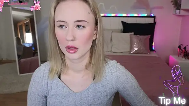 SashaBrooks online show from November 2025 02:12:02 PM