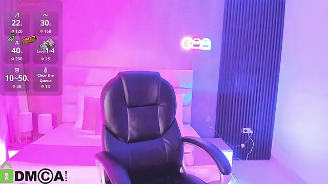 Cristal  adams online show from September 2025 12:18:01 PM