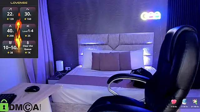 Cristal  adams online show from October 2025 12:19:02 PM