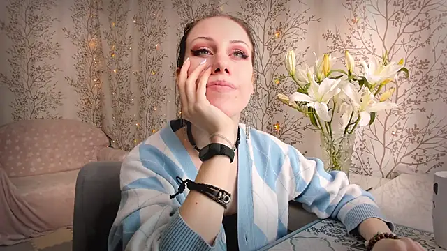 Mary0Lou online show from February 2026 05:52:01 AM