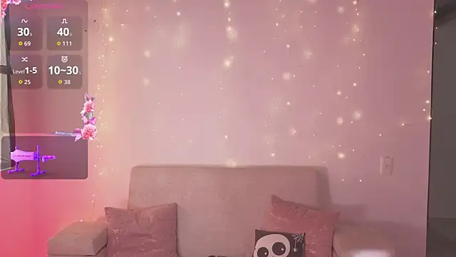 amy nicolee online show from November 2025 08:00:01 PM