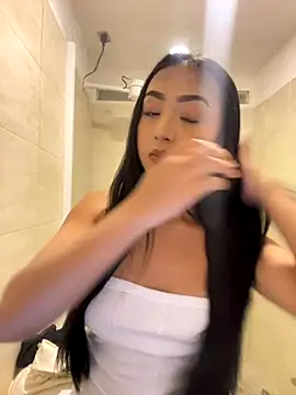 Snapshot of SOPHIACANDY19_ chatting on November 2025 10:12:01 PM SOPHIACANDY19 online show from November 2025 10:12:01 PM