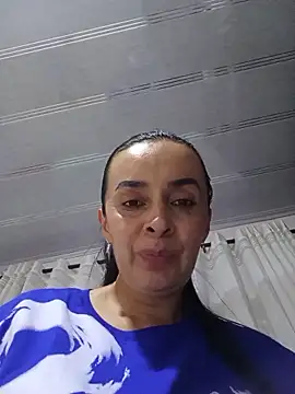 Samantha Sullivan  online show from February 2026 03:47:01 AM