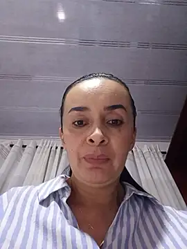 Samantha Sullivan  online show from March 2026 02:45:02 AM